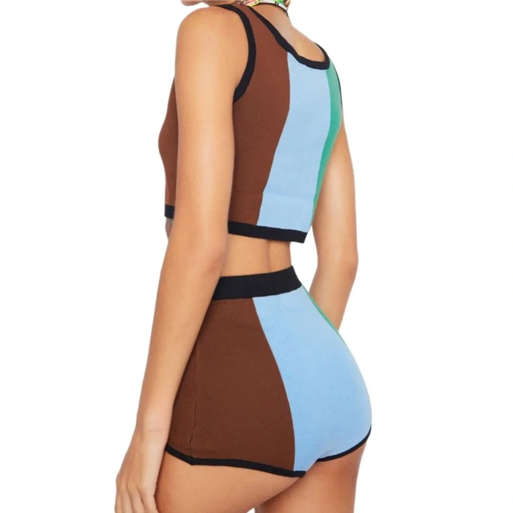 Colorblock Short Set - Picture 8 of 9